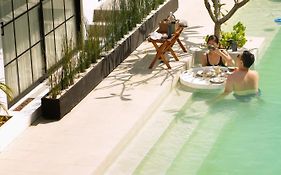 Aginana Villas
